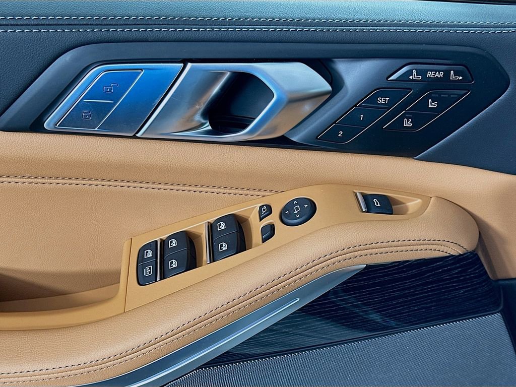 New 2026 BMW X7 xDrive40i w/ Executive Package image 20