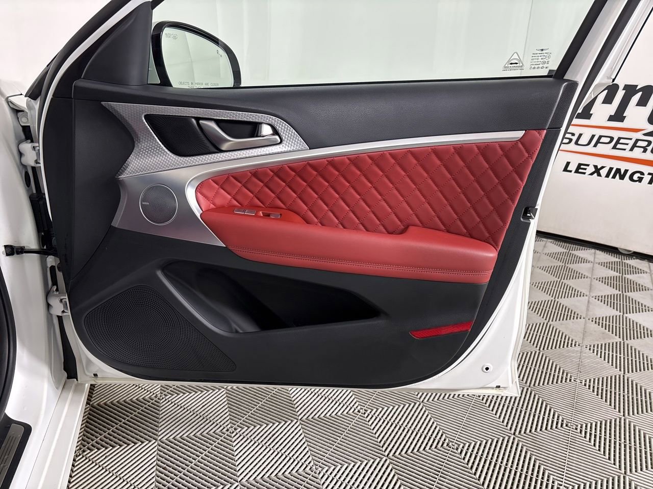 Used 2023 Genesis G70 3.3T w/ Sport Prestige Package image 30