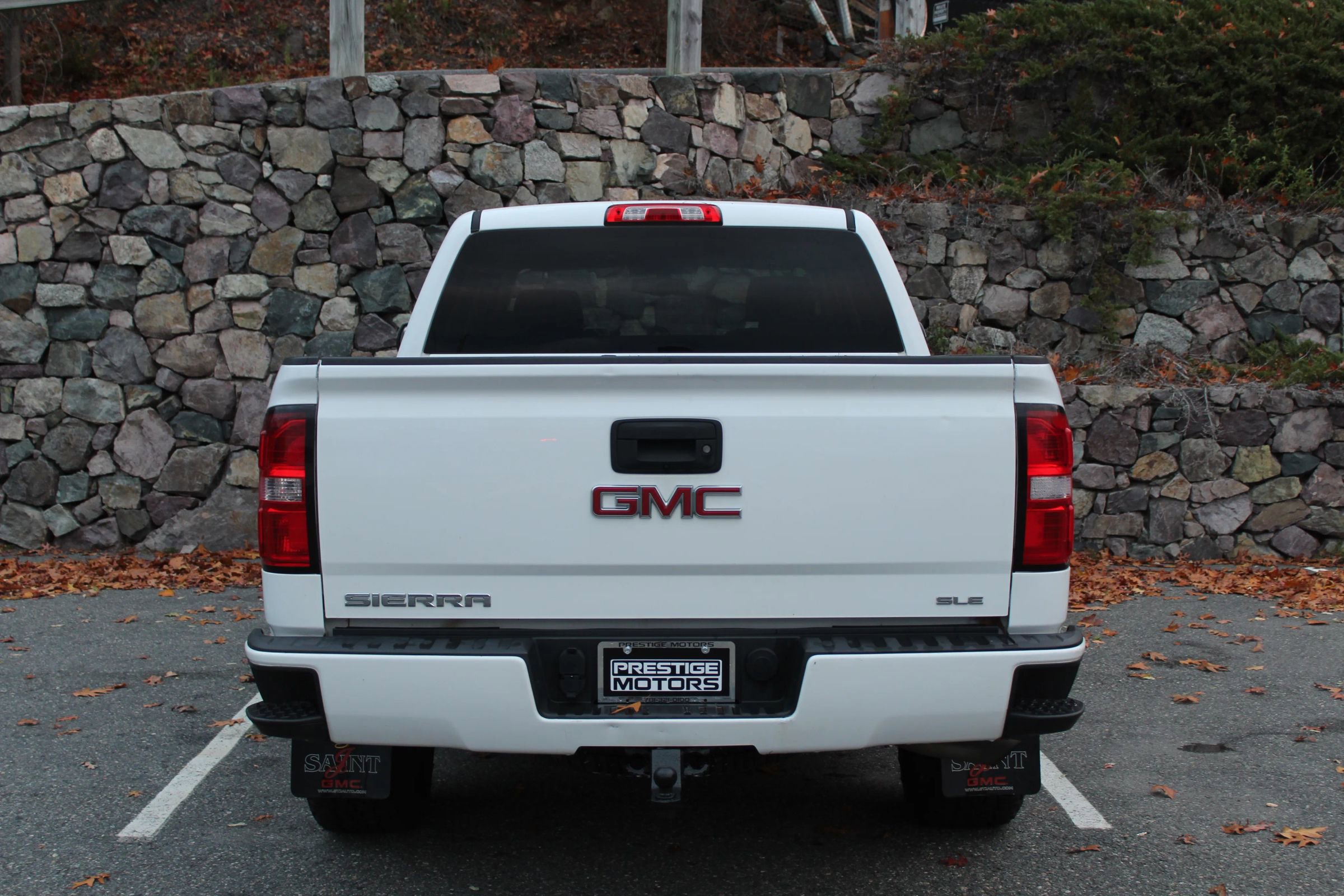 Used 2017 GMC Sierra 1500 SLE w/ SLE Value Package image 8