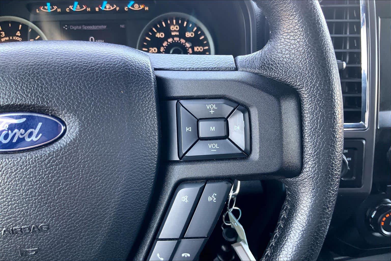 Used 2016 Ford F150 XLT w/ Equipment Group 302A Luxury AWD/4WD image 25