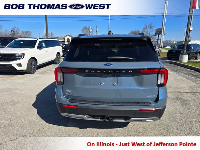 New 2026 Ford Explorer Active w/ Active Comfort Package image 4