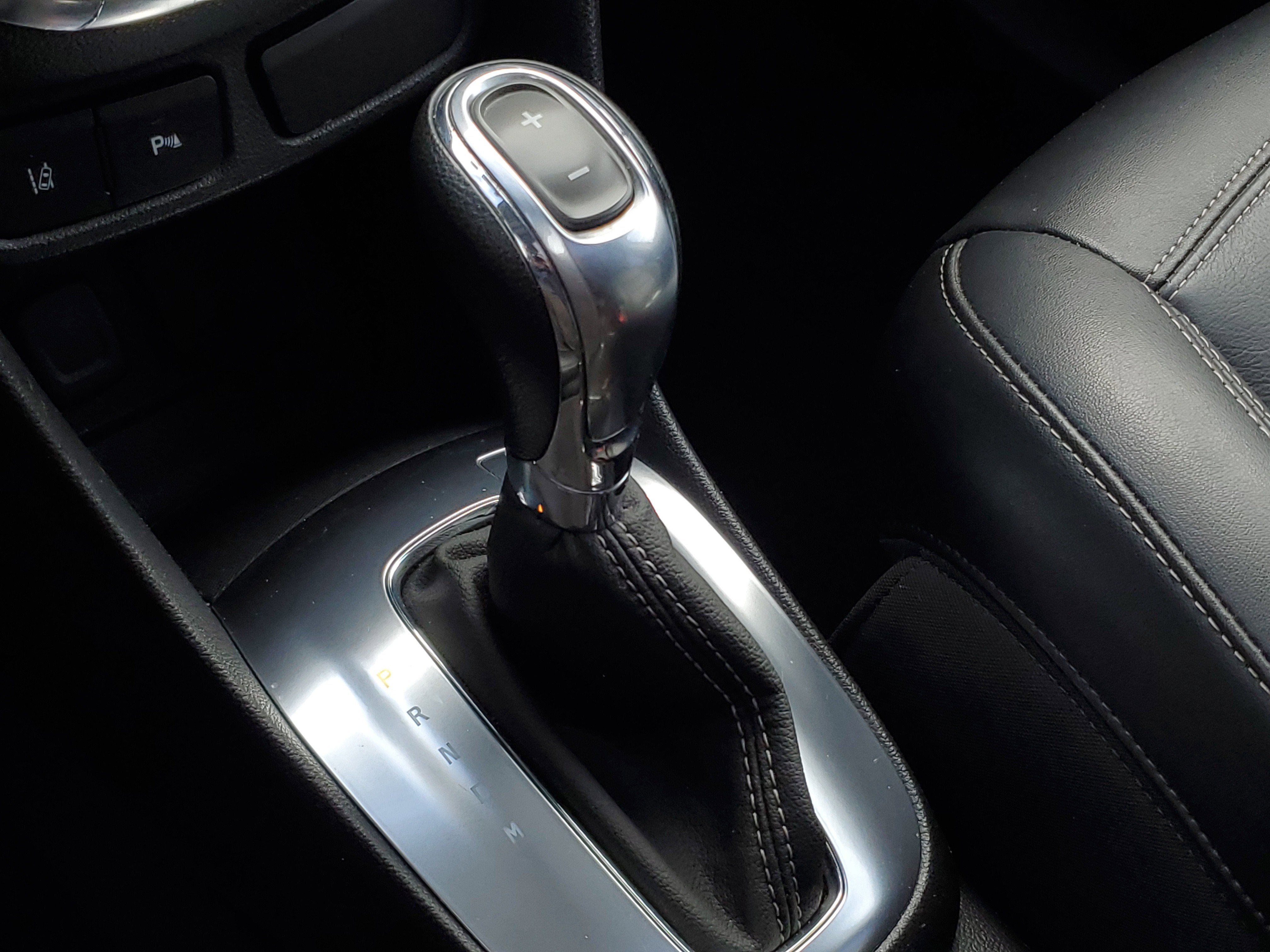 Used 2015 Buick Encore Premium w/ Experience Buick Package image 29