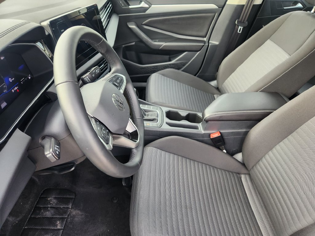 Used 2026 Volkswagen Jetta S FWD image 9