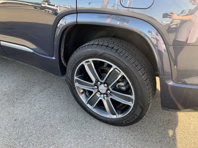 Used 2018 GMC Acadia Denali w/ Technology Package image 10