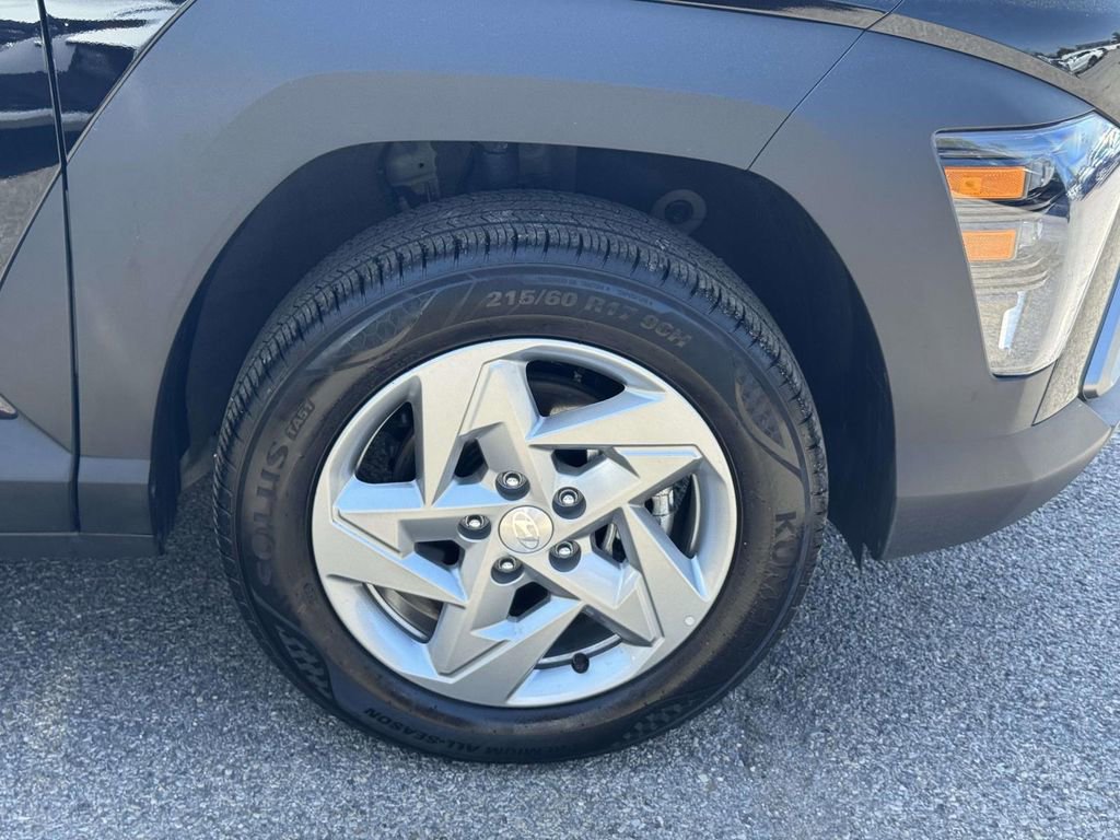 Certified 2026 Hyundai Kona SE AWD/4WD image 8