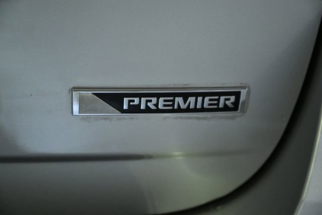 Used 2017 Chevrolet Equinox Premier w/ Enhanced Convenience Package image 11
