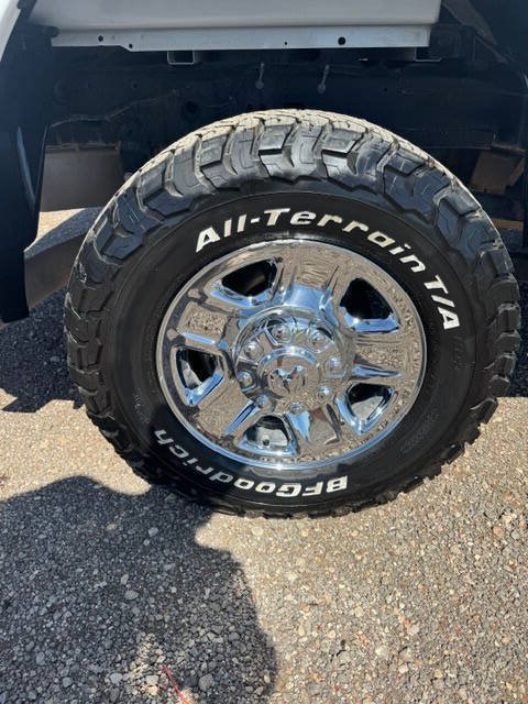 Used 2024 RAM 2500 Tradesman w/ Chrome Appearance Group AWD/4WD image 30