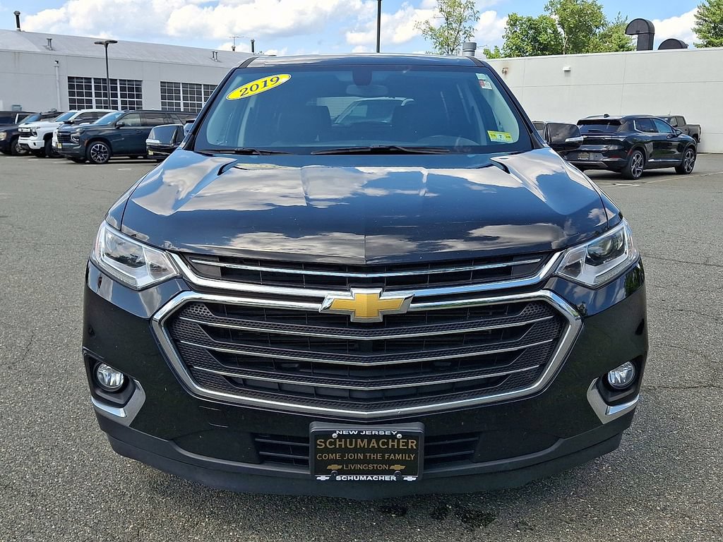 Certified 2019 Chevrolet Traverse LT AWD/4WD image 2