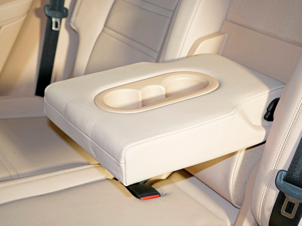 Certified 2023 Porsche Cayenne image 34