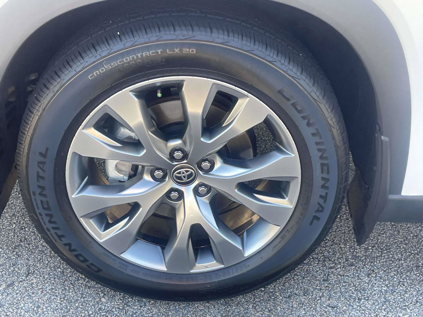 Used 2025 Toyota Grand Highlander FWD image 9