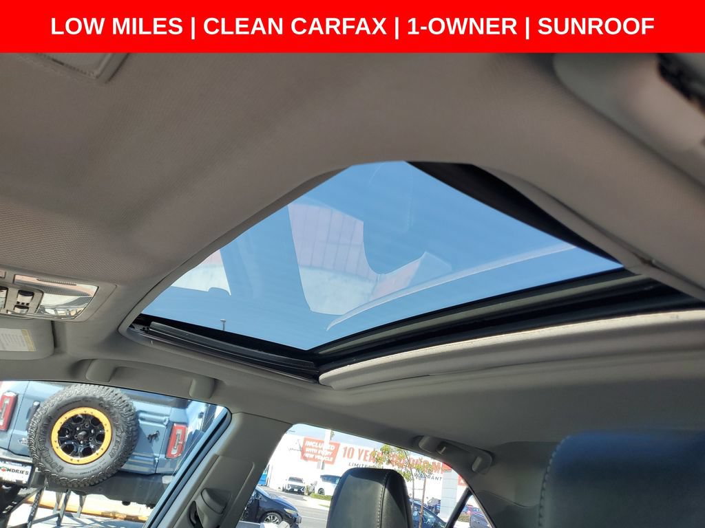 Used 2013 Toyota Camry SE w/ Leather Pkg FWD image 5