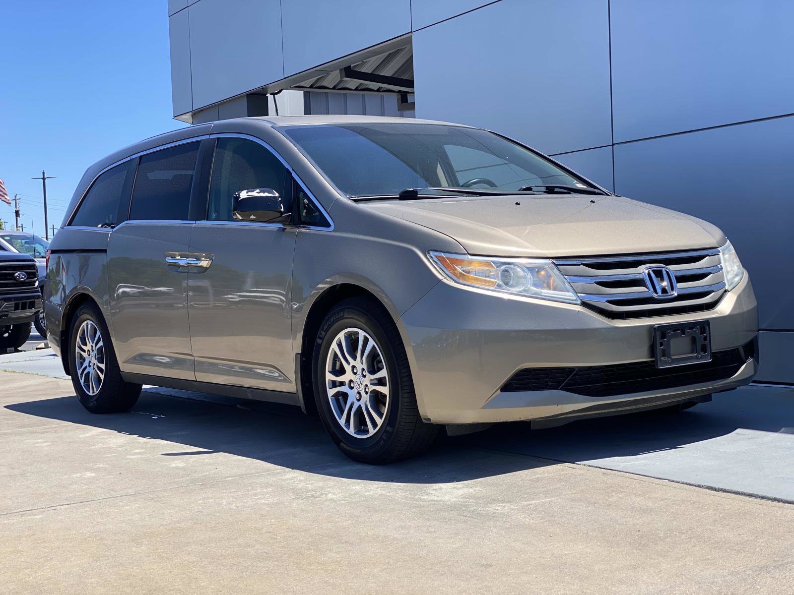 Used 2012 Honda Odyssey EX-L image 2