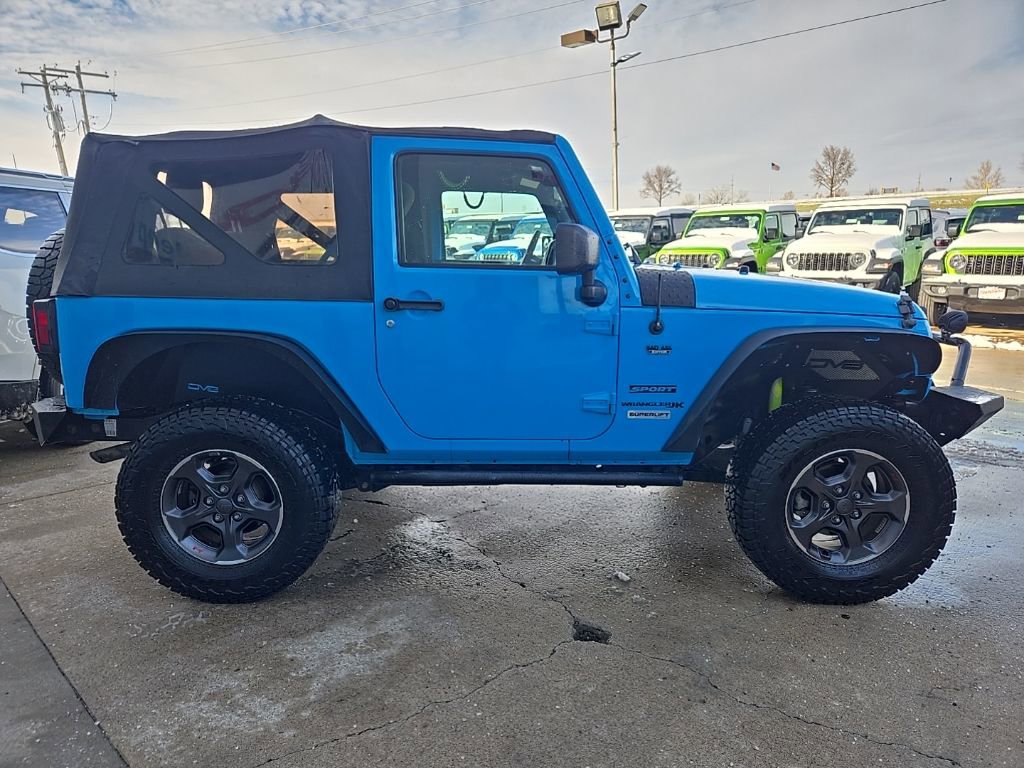 Used 2018 Jeep Wrangler Sport image 12