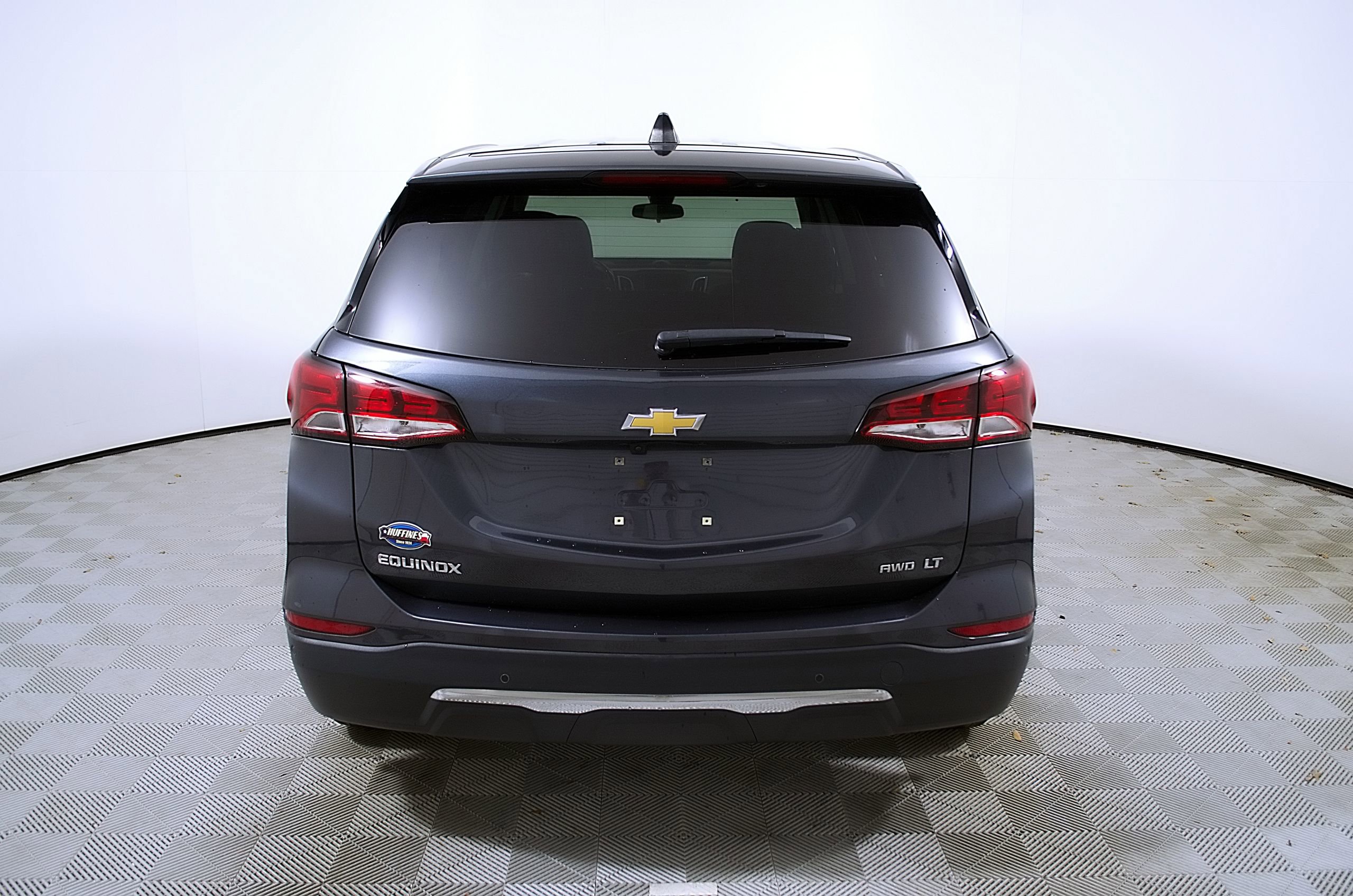 Used 2023 Chevrolet Equinox LT w/ LPO, Floor Liner Package AWD/4WD image 8