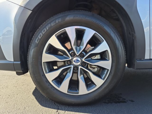 Used 2023 Subaru Outback Limited XT AWD/4WD image 12