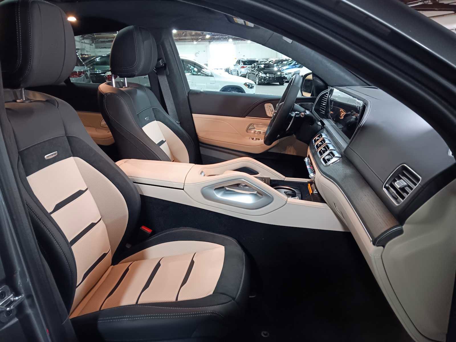 New 2025 Mercedes-Benz GLE 63 AMG S image 12