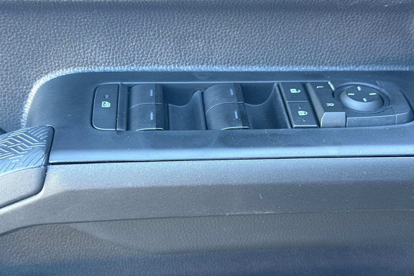 New 2026 Toyota Tacoma SR5 image 14