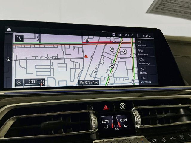 Used 2020 BMW X5 sDrive40i w/ M Sport Package RWD image 16