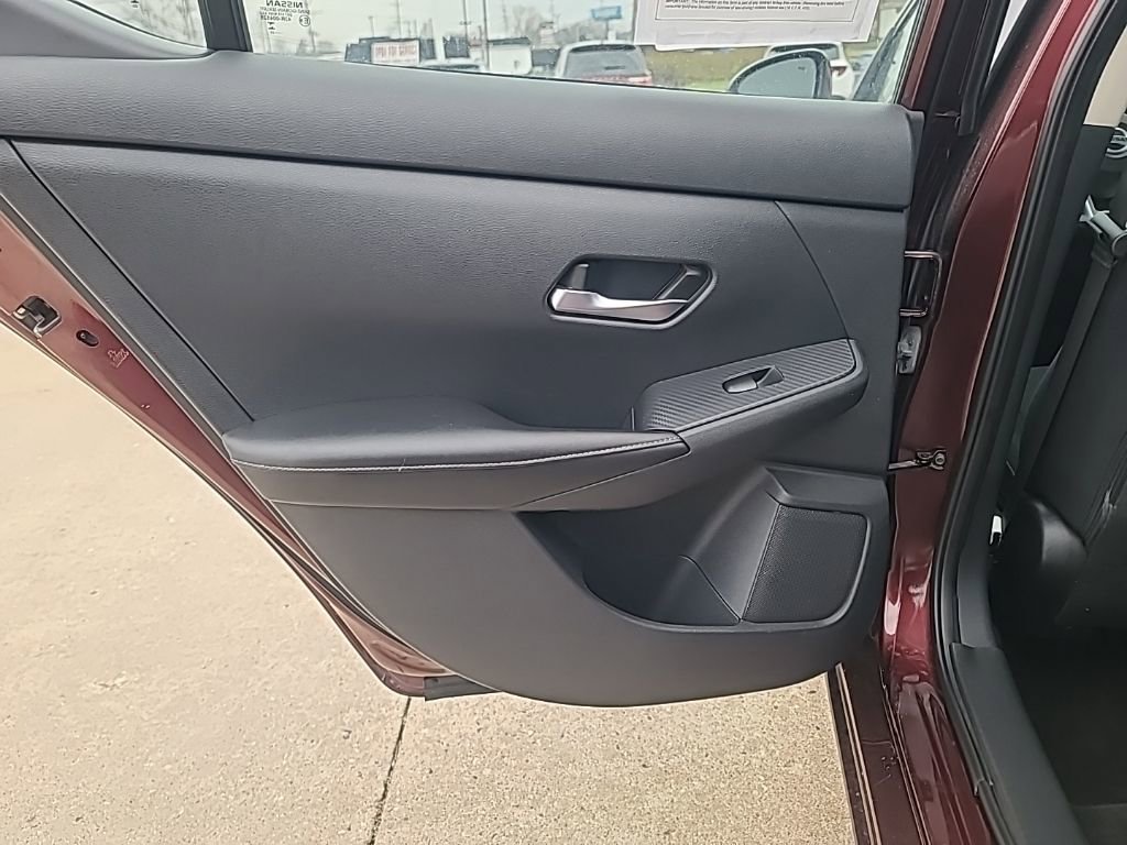 Used 2023 Nissan Sentra SV image 19