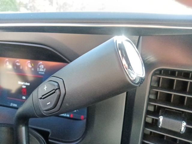 Used 2026 Ford F350 Platinum w/ FX4 Off-Road Package image 25