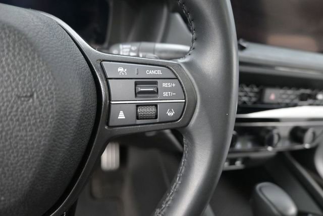 Used 2023 Honda Accord Sport image 31