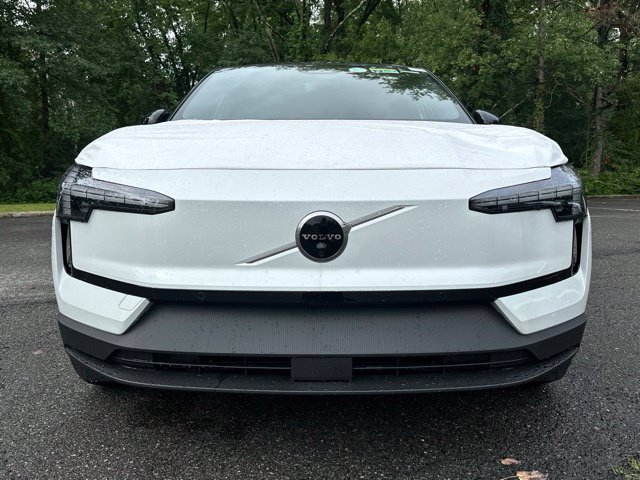 New 2026 Volvo EX30 Ultra w/ Protection Package Premier AWD/4WD image 2