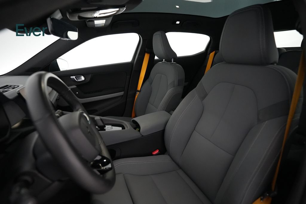 Used 2023 Polestar Polestar 2 w/ Pilot Pack AWD/4WD image 4