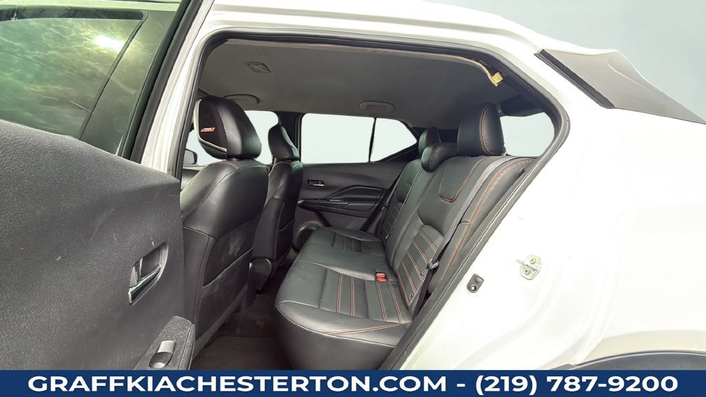 Used 2018 Nissan Kicks SR FWD image 31