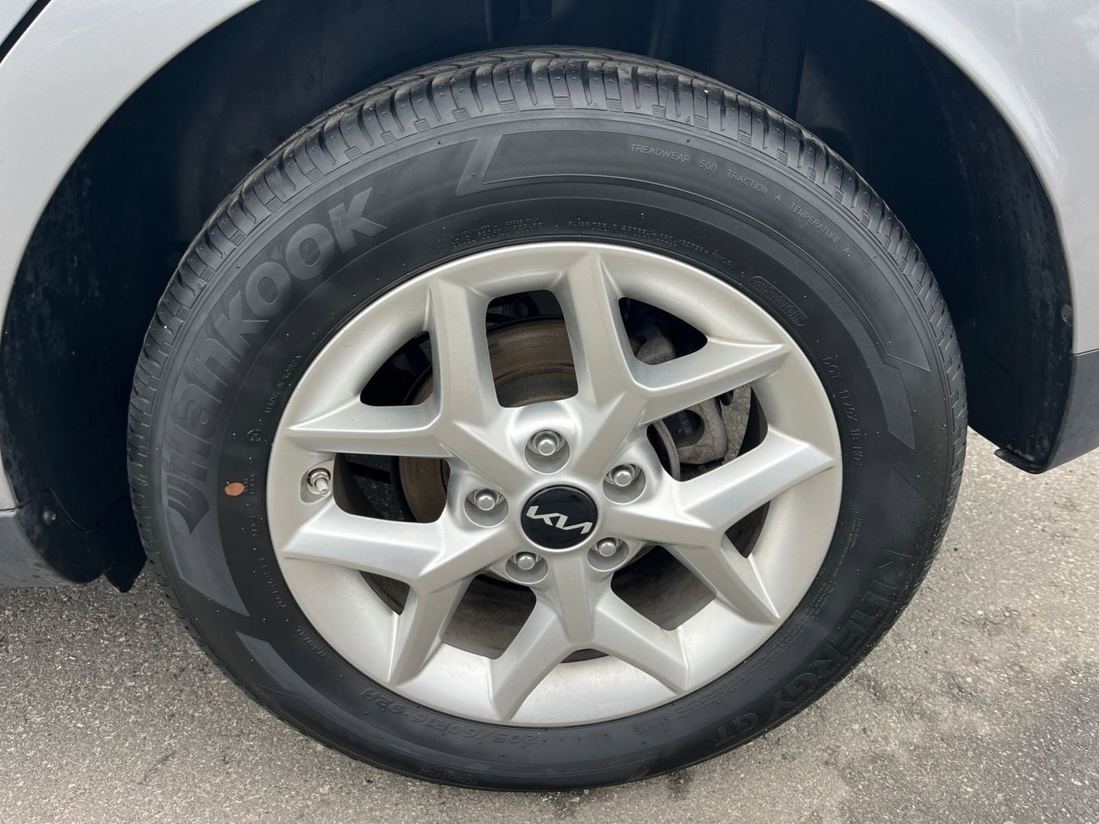 Used 2025 Kia Soul LX w/ LX Technology Package FWD image 28