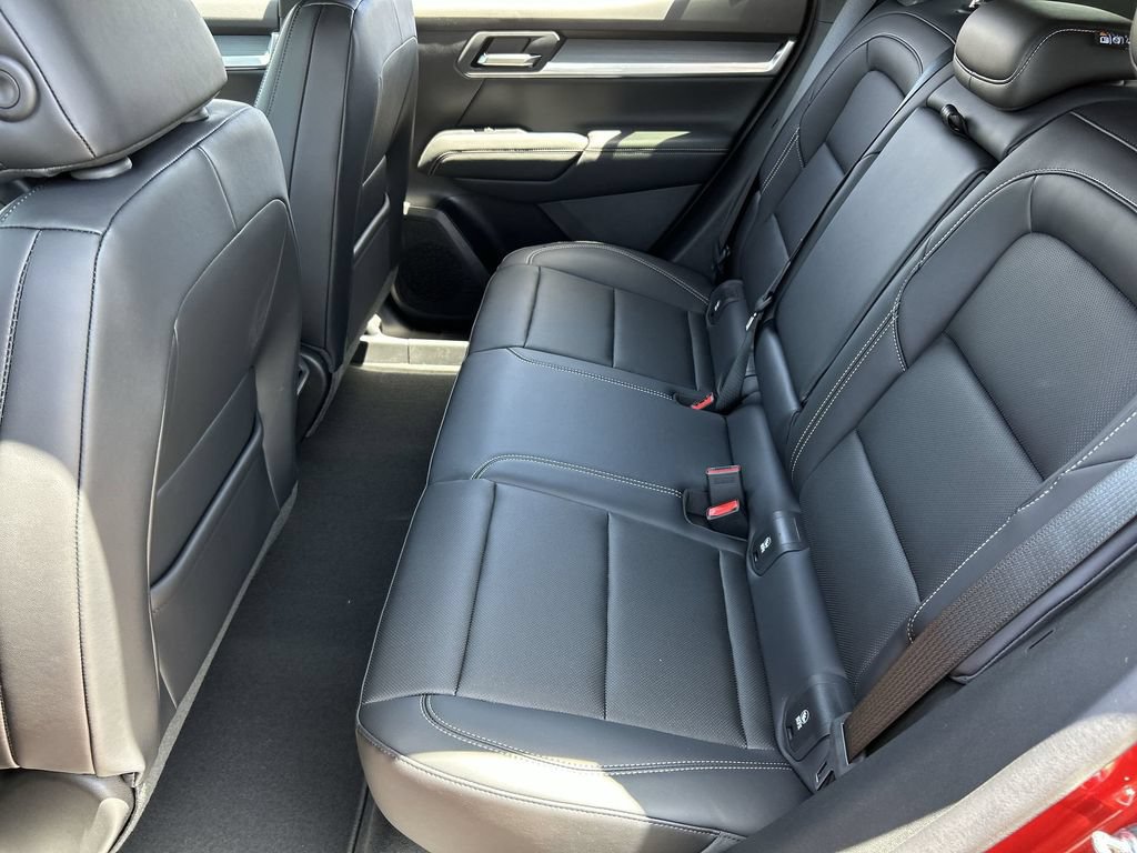 New 2026 GMC Terrain Elevation w/ Elevation Premium Package FWD image 25