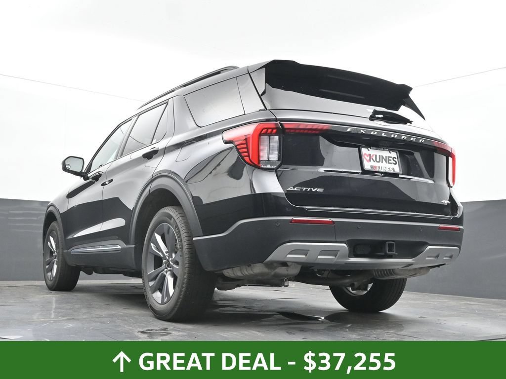 Used 2025 Ford Explorer Active w/ Active Comfort Package AWD/4WD image 50