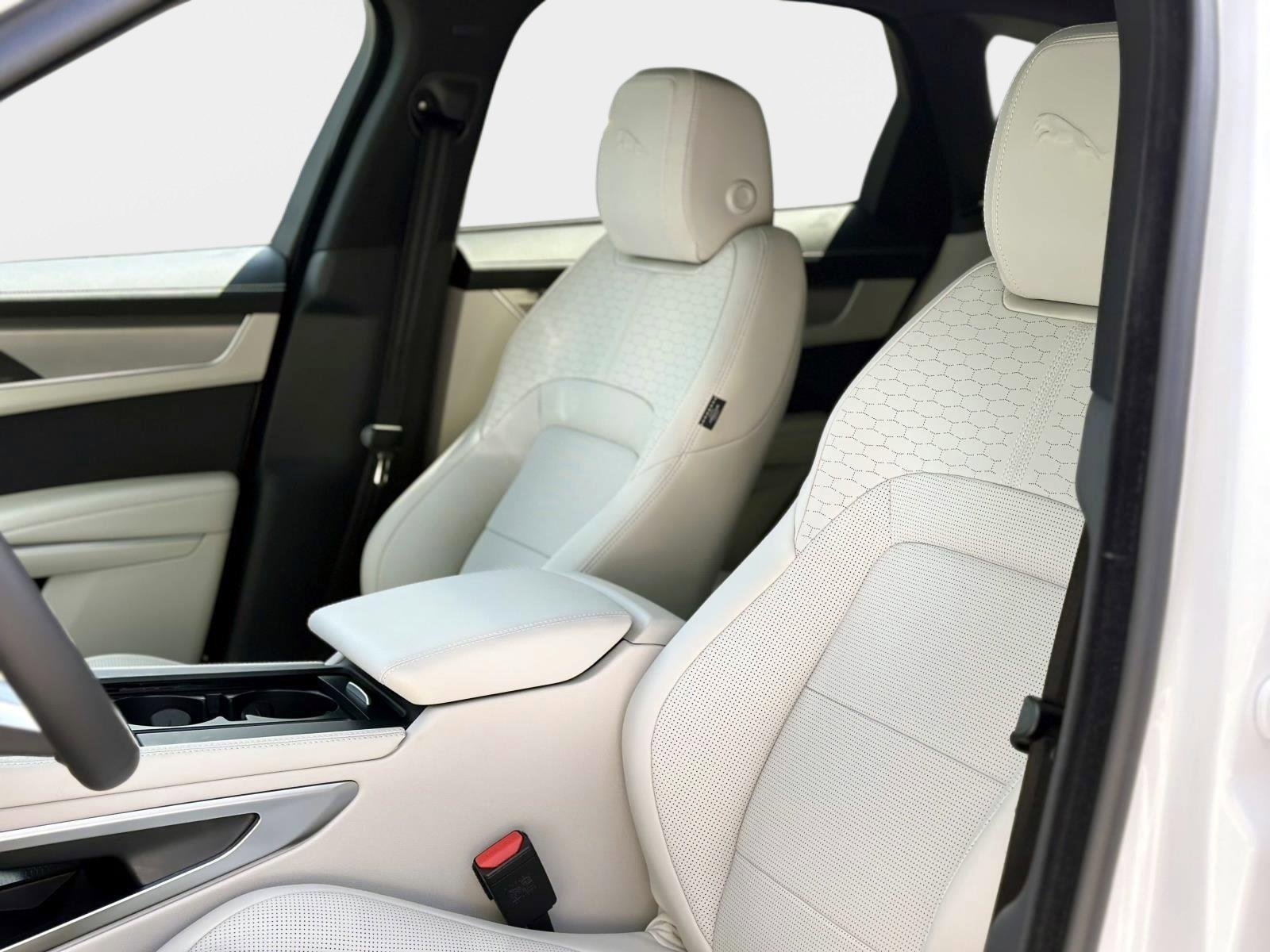 New 2026 Jaguar F-PACE R-Dynamic S AWD/4WD image 15