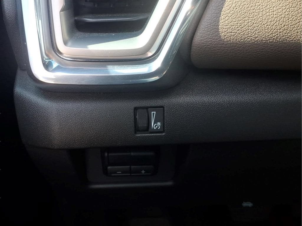 Used 2024 GMC Canyon Denali AWD/4WD image 22