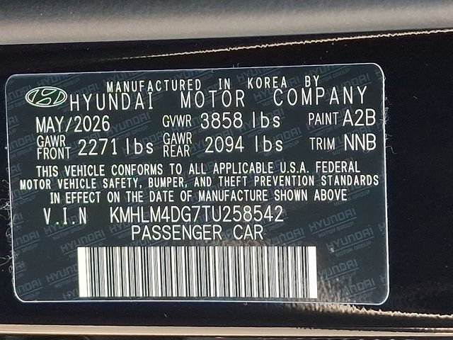 New 2026 Hyundai Elantra SEL Sport FWD image 12