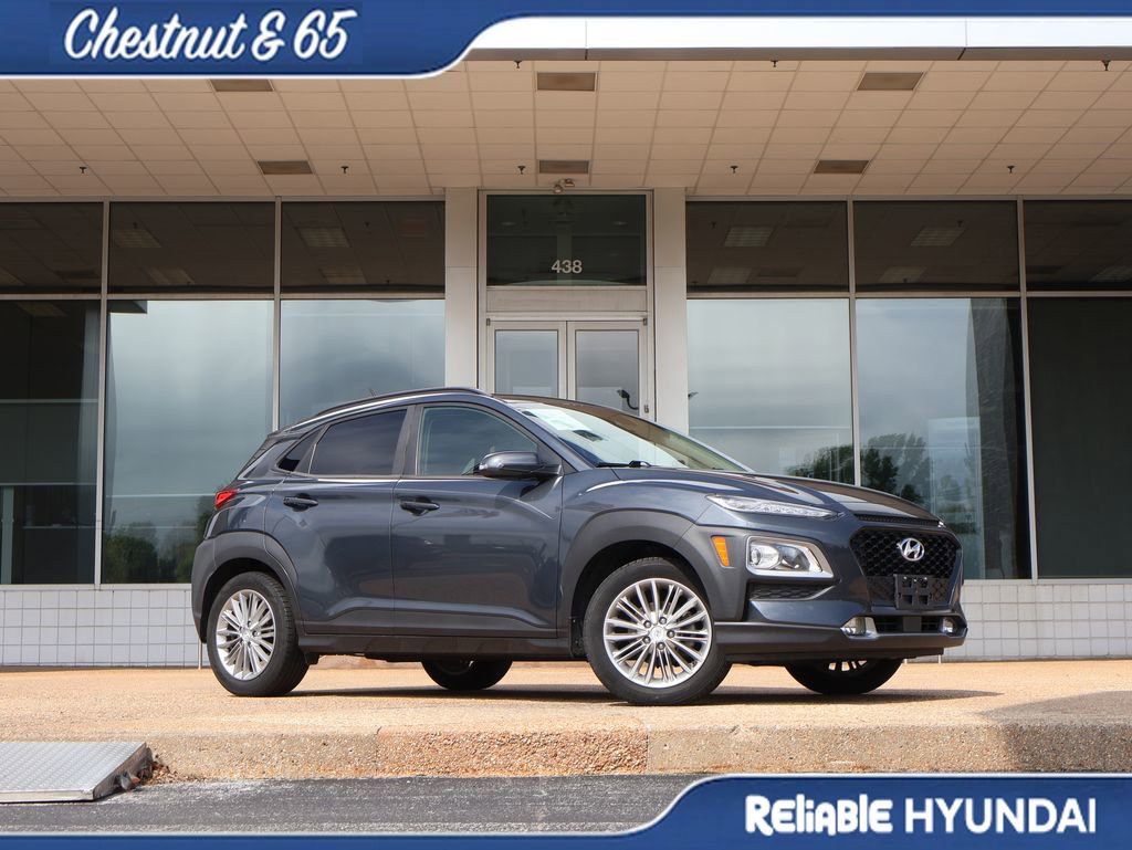 Used 2018 Hyundai Kona SEL w/ SEL Tech Package 02 FWD image 2