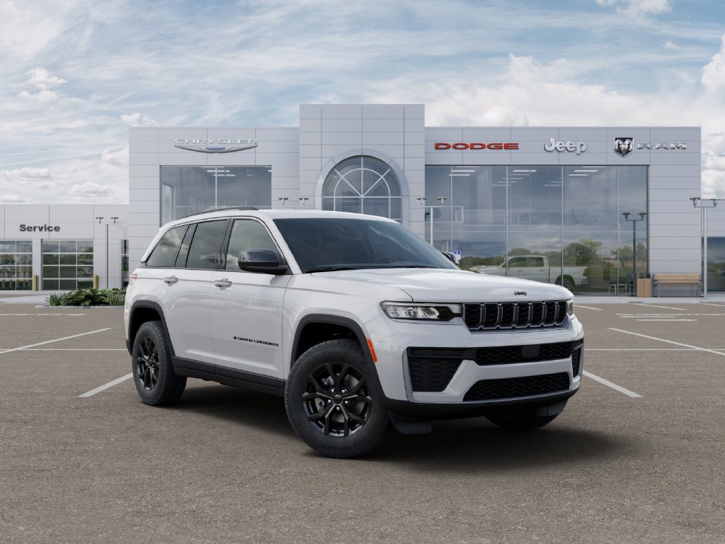 New 2026 Jeep Grand Cherokee Altitude AWD/4WD image 5