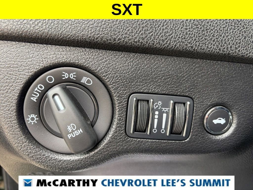 Used 2023 Dodge Charger SXT w/ Cold Weather Package AWD/4WD image 11