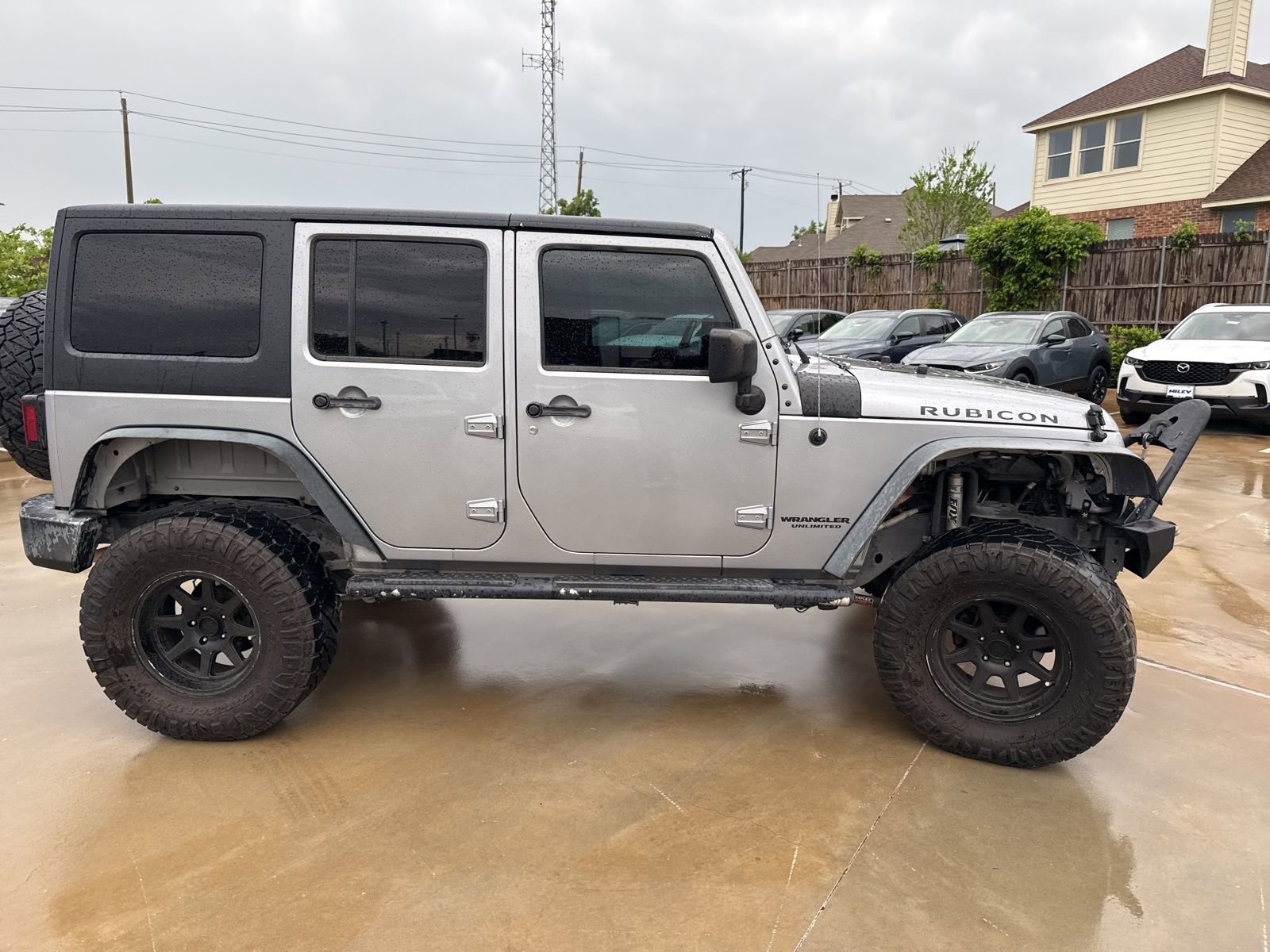 Used 2015 Jeep Wrangler Unlimited Rubicon w/ Max Tow Package image 8