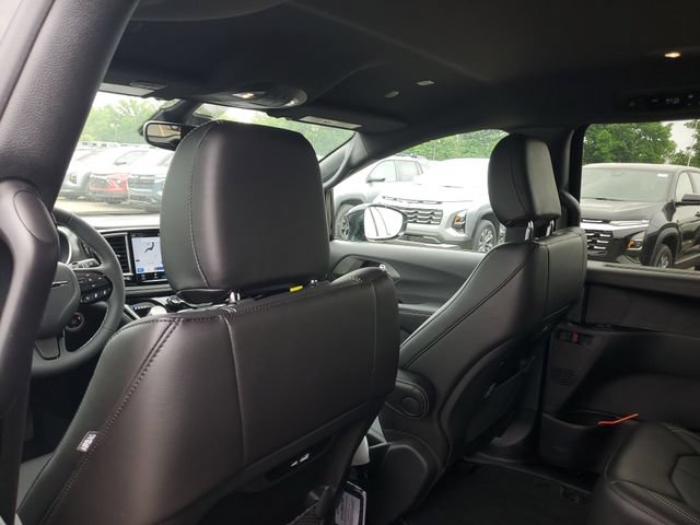 New 2026 Chrysler Pacifica Select w/ S Appearance Package FWD image 11