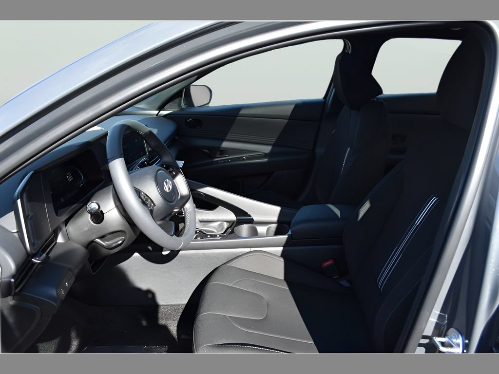 New 2026 Hyundai Elantra N Line FWD image 9