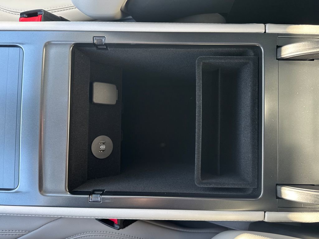 New 2026 Lincoln Nautilus Reserve w/ Jet Appearance Package image 30