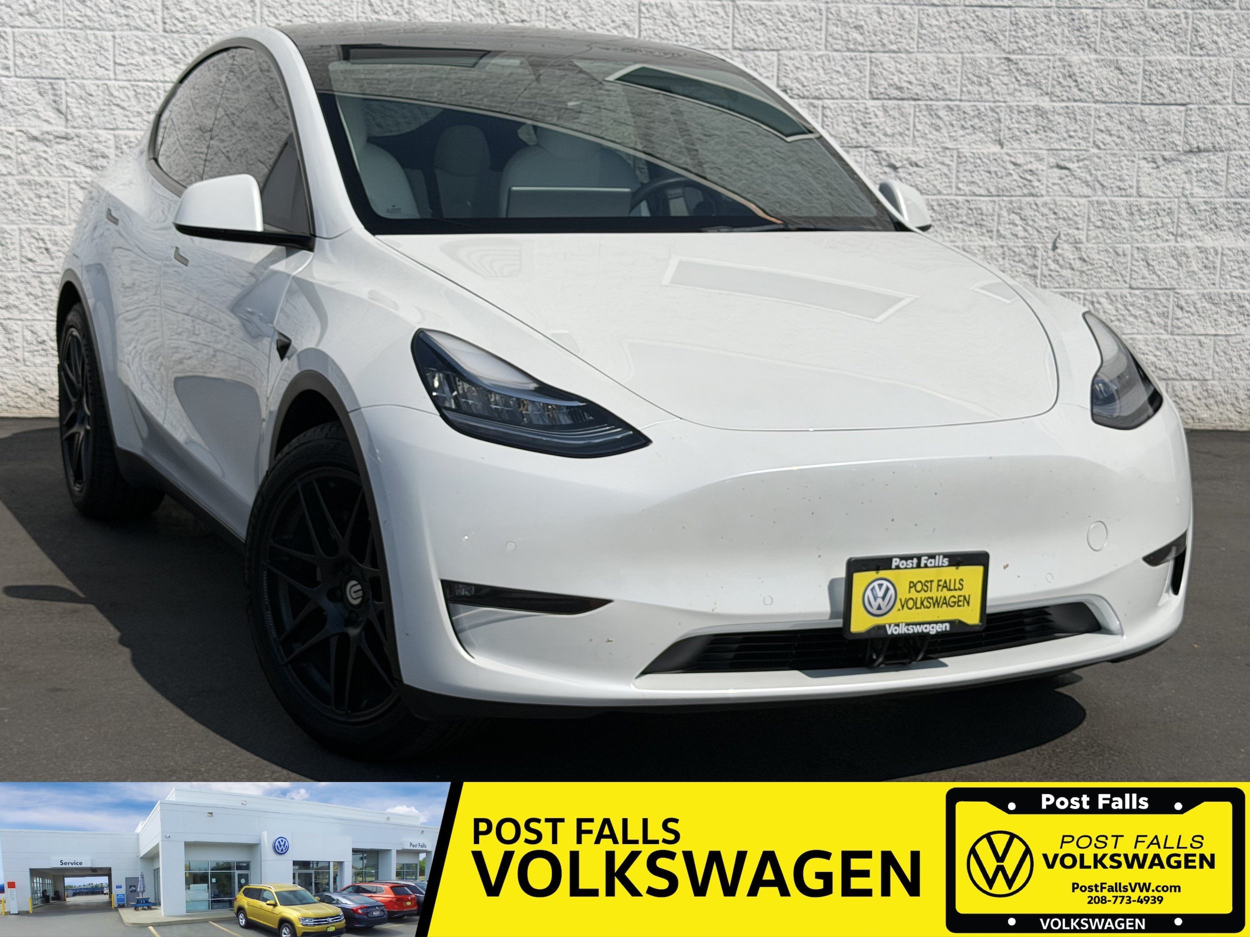 Used 2021 Tesla Model Y Long Range AWD/4WD image 1