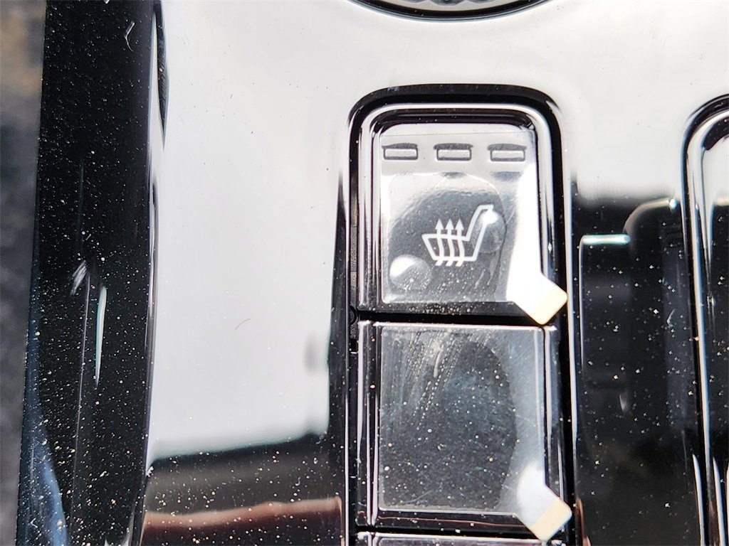 New 2025 Kia Niro EX image 17