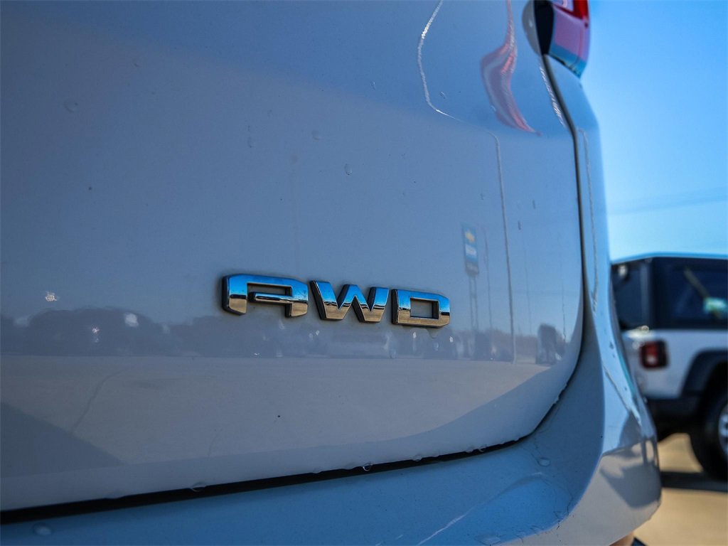 Certified 2023 GMC Terrain SLT image 12