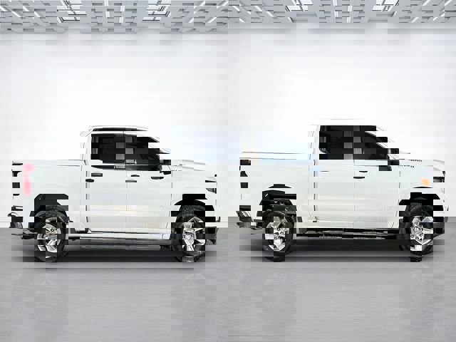 Used 2023 Chevrolet Silverado 1500 W/T w/ Trailering Package image 3