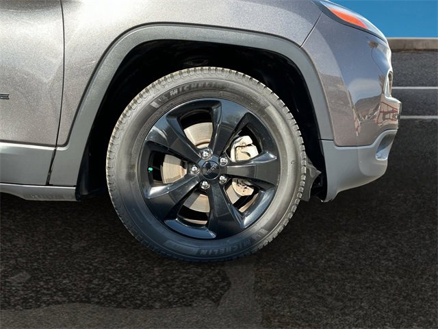Used 2018 Jeep Cherokee Limited w/ High Altitude Package image 29