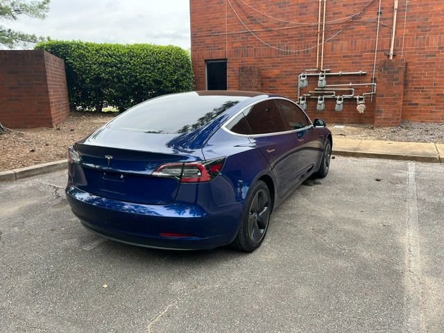Used 2019 Tesla Model 3 Standard Range Plus RWD image 4