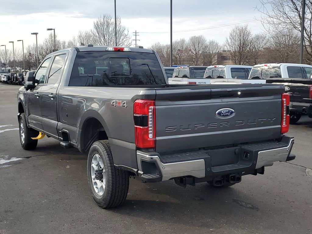 New 2026 Ford F350 XLT w/ XLT Premium Package AWD/4WD image 6