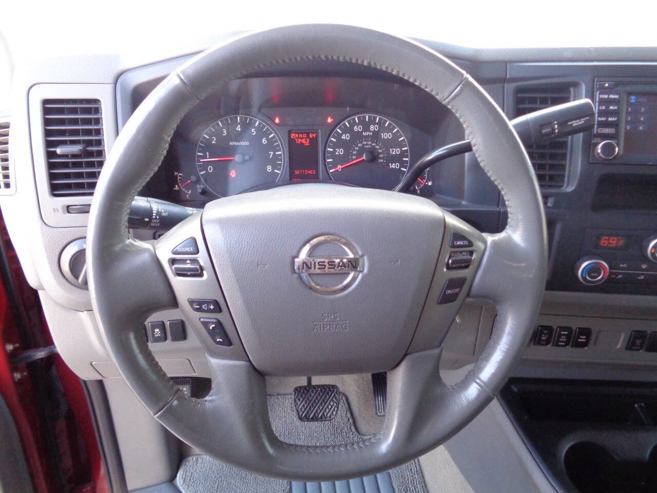 Used 2019 Nissan NV 3500 SL RWD image 69