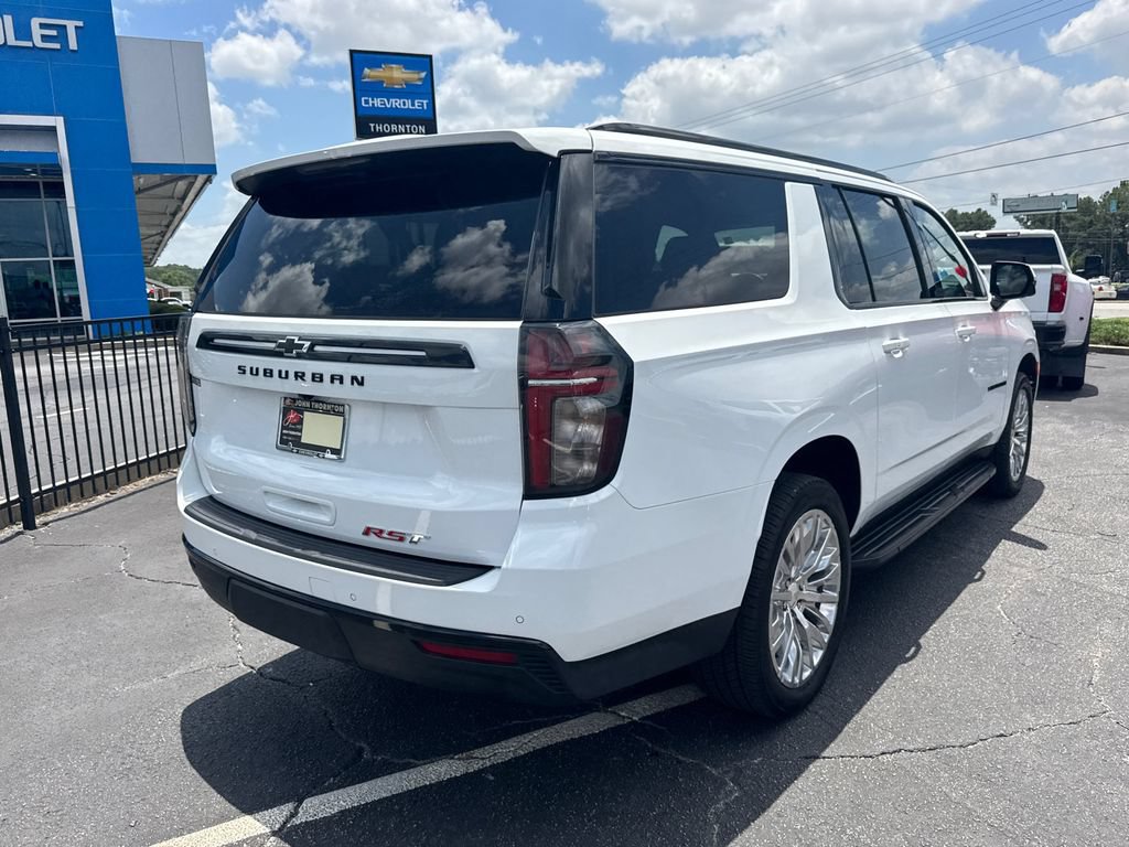Used 2023 Chevrolet Suburban RST w/ Luxury Package AWD/4WD image 6